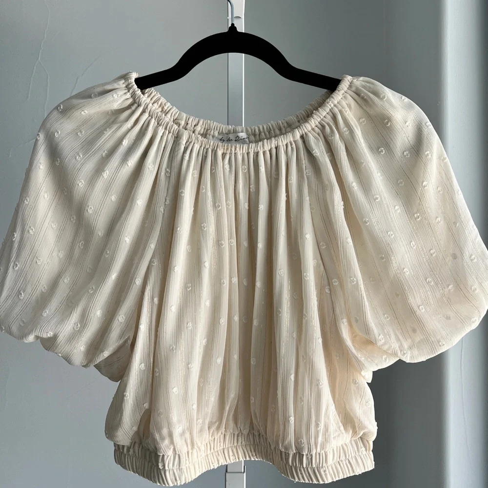 BY THE RIVER - Ivory Bubble Top
